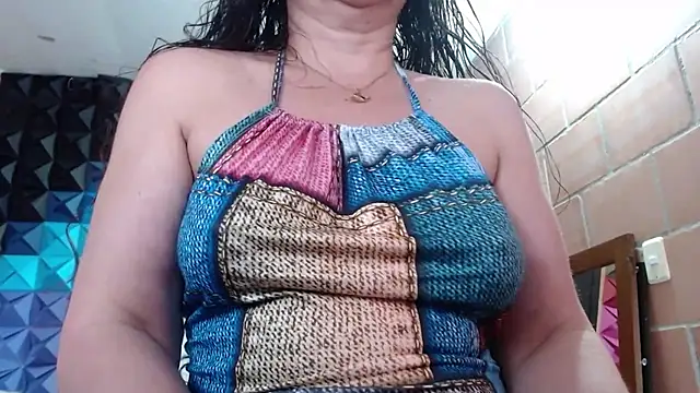 Snapshot of katifoxx chatting on 24, 2, 2025 katifoxx online show from 24, 2, 2025