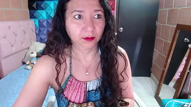 Snapshot of katifoxx chatting on 28, 2, 2025 katifoxx online show from 28, 2, 2025