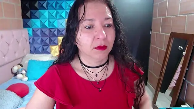 Snapshot of katifoxx chatting on 2, 3, 2025 katifoxx online show from 2, 3, 2025