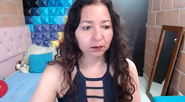 Snapshot of katifoxx chatting on 17, 3, 2025 katifoxx online show from 17, 3, 2025