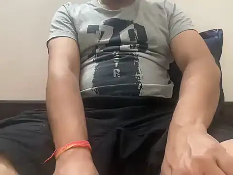 Snapshot of nishantsaraswat chatting on 28, 10, 2025 nishantsaraswat online show from 28, 10, 2025