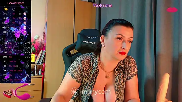 Snapshot of Hotangel75 chatting on 20, 12, 2024 Hotangel75 online show from 20, 12, 2024