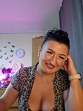 Snapshot of Hotangel75 chatting on 12, 9, 2025 Hotangel75 online show from 12, 9, 2025