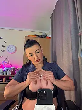 Snapshot of Hotangel75 chatting on 5, 3, 2026 Hotangel75 online show from 5, 3, 2026