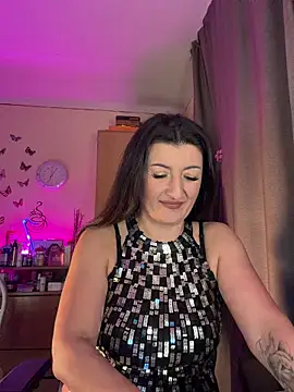 Snapshot of Hotangel75 chatting on 1, 4, 2026 Hotangel75 online show from 1, 4, 2026