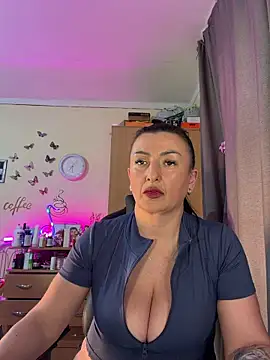 Snapshot of Hotangel75 chatting on 18, 4, 2026 Hotangel75 online show from 18, 4, 2026