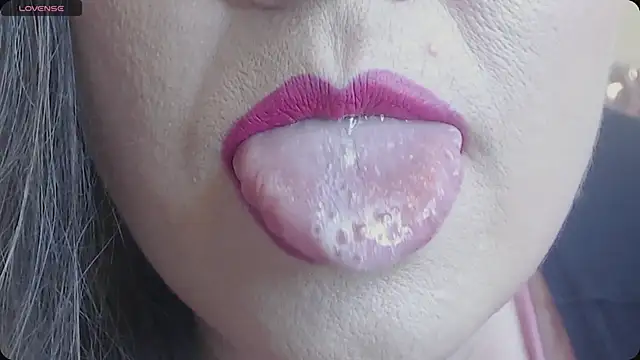 Snapshot of Lady_Adrianna chatting on 13, 1, 2025 Lady Adrianna online show from 13, 1, 2025