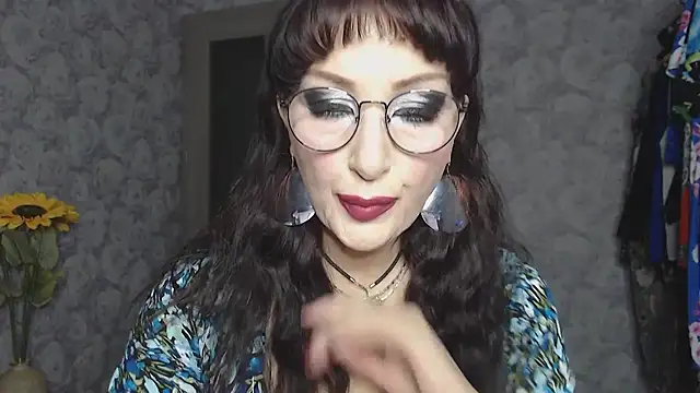 Snapshot of Aziza1 chatting on 26, 10, 2025 Aziza1 online show from 26, 10, 2025