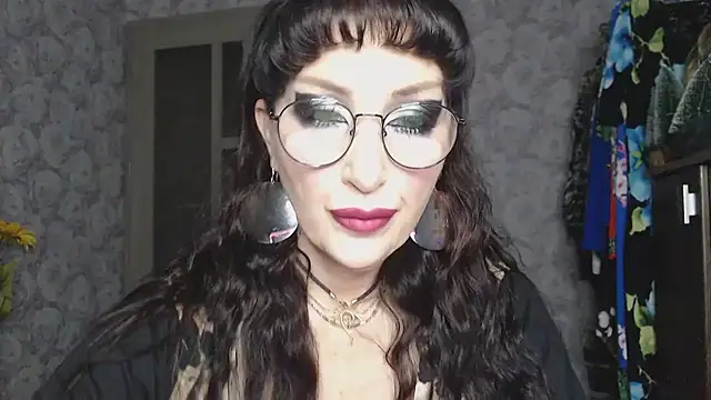 Snapshot of Aziza1 chatting on 29, 11, 2025 Aziza1 online show from 29, 11, 2025