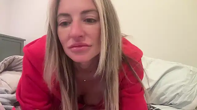 Snapshot of AmandaStarryNight chatting on 13, 1, 2025 AmandaStarryNight online show from 13, 1, 2025