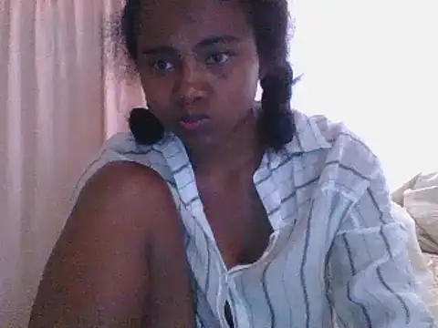 Snapshot of Hamie_sexy chatting on 9, 9, 2025 Hamie sexy online show from 9, 9, 2025