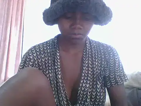 Snapshot of Hamie_sexy chatting on 11, 11, 2025 Hamie sexy online show from 11, 11, 2025