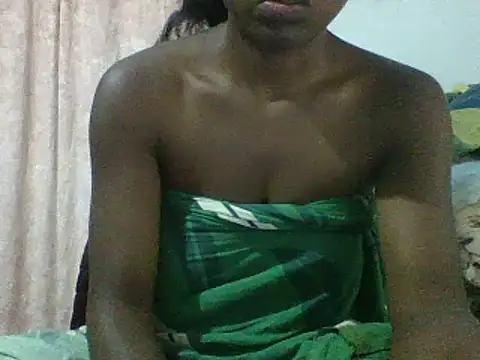 Snapshot of Hamie_sexy chatting on 27, 11, 2025 Hamie sexy online show from 27, 11, 2025