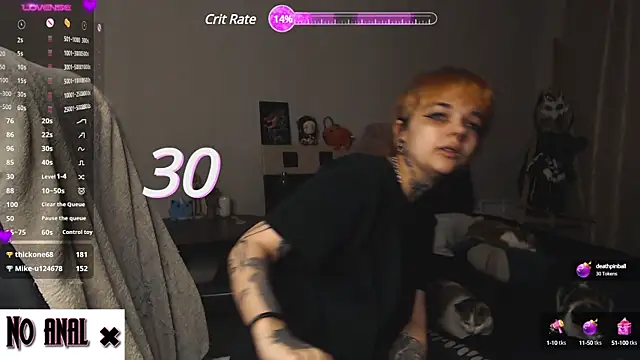 Snapshot of Dark__Elf chatting on 8, 1, 2025 Dark Elf online show from 8, 1, 2025