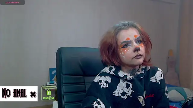 Snapshot of Dark__Elf chatting on 19, 11, 2025 Dark Elf online show from 19, 11, 2025