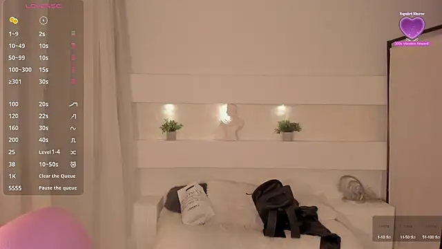 Snapshot of AshleyRoys chatting on 6, 3, 2025 AshleyRoys online show from 6, 3, 2025