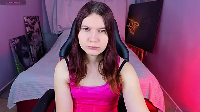 SabrinaLee online show from 18, 7, 2026