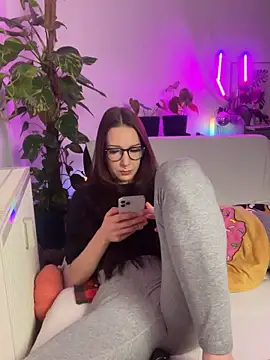 Snapshot of Trixie-Tainted chatting on 8, 1, 2025 Trixie-Tainted online show from 8, 1, 2025