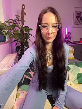 Snapshot of Trixie-Tainted chatting on 17, 1, 2025 Trixie-Tainted online show from 17, 1, 2025