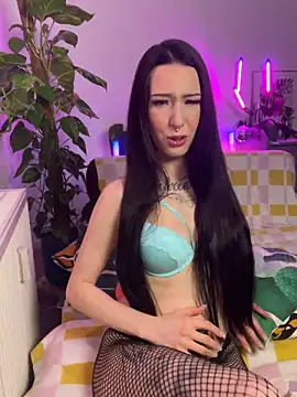 Snapshot of Trixie-Tainted chatting on 10, 2, 2025 Trixie-Tainted online show from 10, 2, 2025