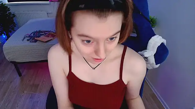 Snapshot of CranberryHot chatting on 16, 3, 2025 CranberryHot online show from 16, 3, 2025