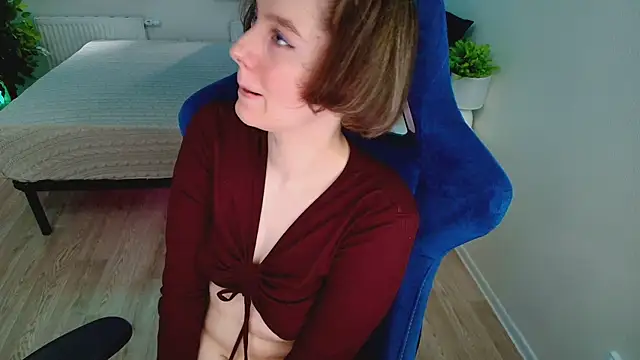 Snapshot of CranberryHot chatting on 21, 9, 2025 CranberryHot online show from 21, 9, 2025