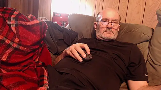 Snapshot of snickers1 chatting on 14, 7, 2026 snickers1 online show from 14, 7, 2026
