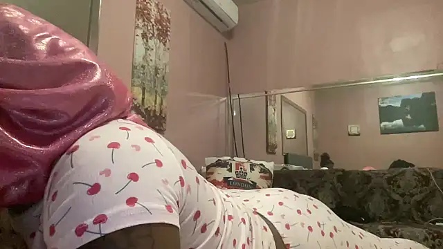 Creamesensation online show from 30, 1, 2025