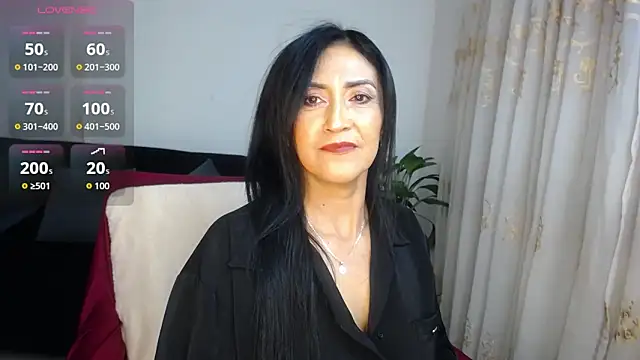 Snapshot of _steffy_ chatting on 8, 10, 2025 steffy online show from 8, 10, 2025