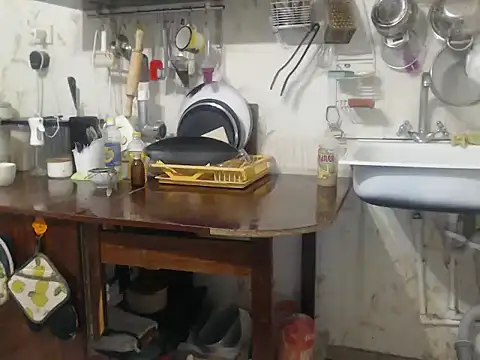 mimimi28 online show from 2, 12, 2024