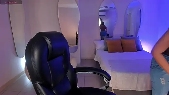 MorganHicks online show from 5, 1, 2026