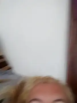 Snapshot of Mllesha74000 chatting on 10, 9, 2025 Mllesha74000 online show from 10, 9, 2025