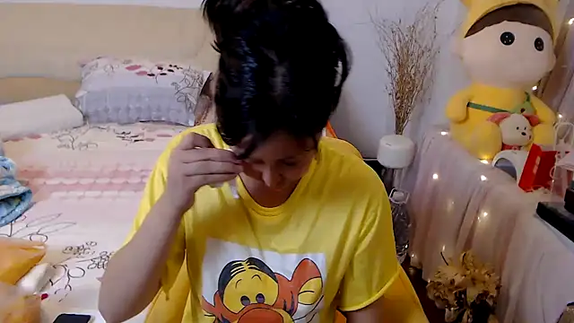 Snapshot of 328coco chatting on 2, 11, 2025 328coco online show from 2, 11, 2025