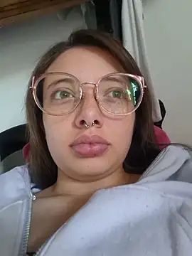 Snapshot of linda-schmidt chatting on 27, 9, 2025 linda-schmidt online show from 27, 9, 2025