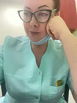Alice Sweetyyy online show from 10, 12, 2024