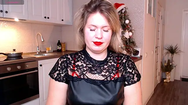 Snapshot of HotTiffani chatting on 9, 1, 2025 HotTiffani online show from 9, 1, 2025