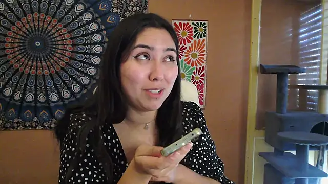 Snapshot of IntimateTales chatting on 17, 12, 2024 IntimateTales online show from 17, 12, 2024