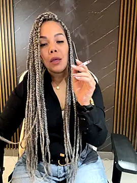 KellyBrooklyn  online show from 18, 10, 2025