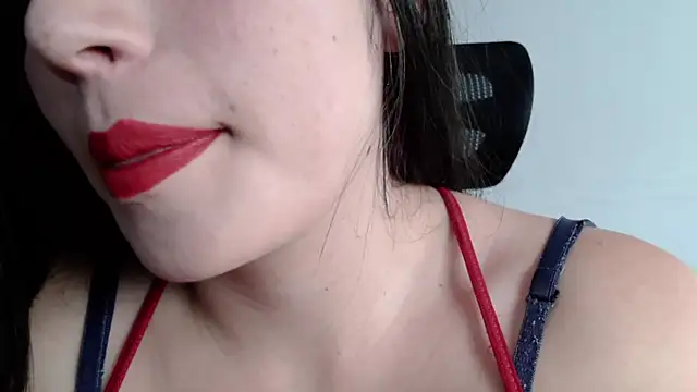 Snapshot of Honey_Aynur20 chatting on 2, 12, 2024 Honey Aynur20 online show from 2, 12, 2024