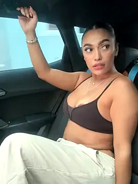 Snapshot of emma_andrew1 chatting on 16, 11, 2025 emma andrew1 online show from 16, 11, 2025