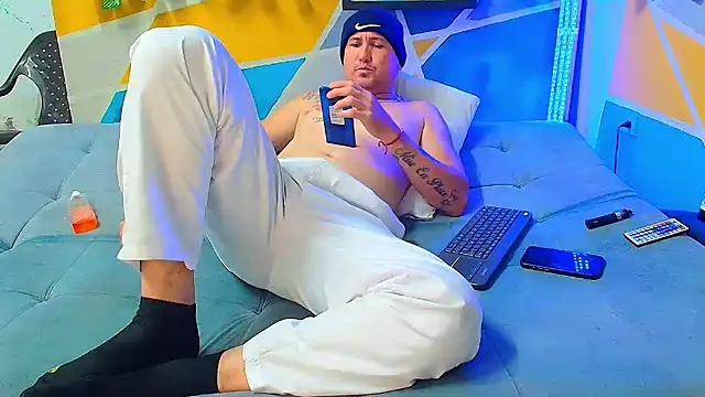 xavier 1988 online show from 18, 10, 2025