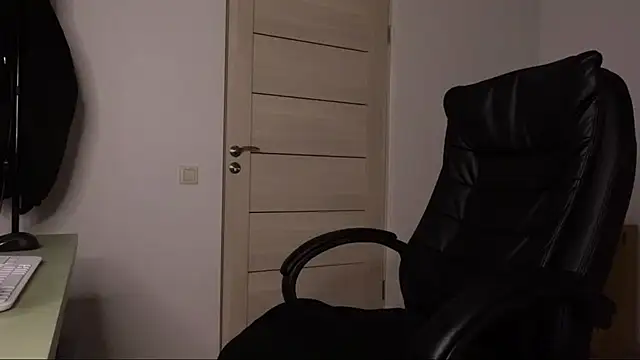 Snapshot of Tommy_Burnz chatting on 15, 1, 2025 Tommy Burnz online show from 15, 1, 2025