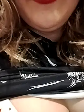 SWEETLUNA077 online show from 7, 1, 2026