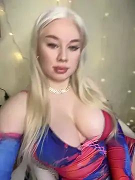 Snapshot of LaraHollywood chatting on 26, 2, 2025 LaraHollywood online show from 26, 2, 2025