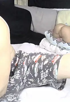 IxanSantiago95 online show from 20, 1, 2025