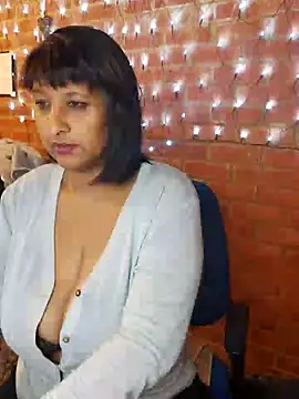 Snapshot of Lilybanx chatting on 26, 1, 2025 Lilybanx online show from 26, 1, 2025