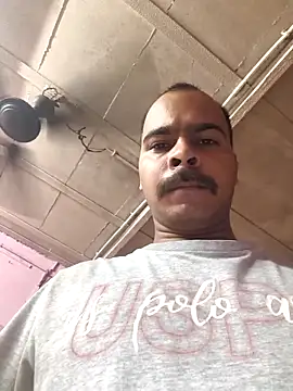 Vickyrajput009 online show from 16, 9, 2025