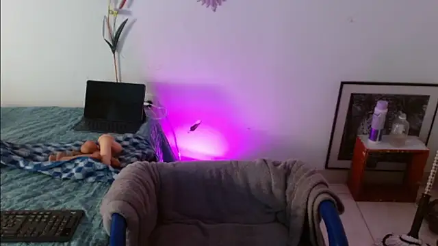 Snapshot of keyklin1 chatting on 13, 2, 2026 keyklin1 online show from 13, 2, 2026