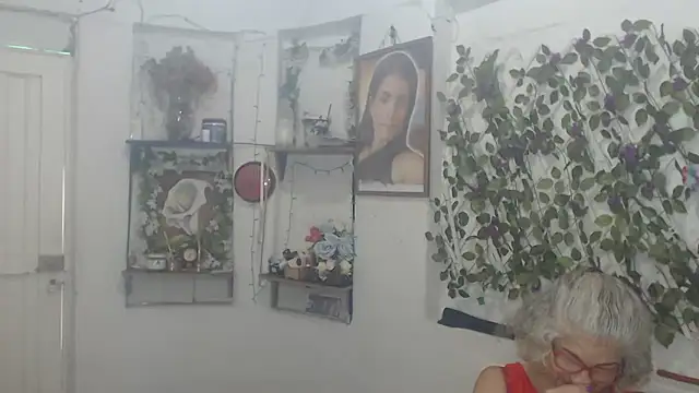 FunnyGrandma online show from 15, 2, 2026