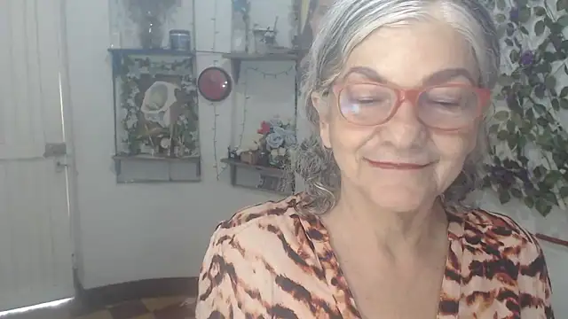 FunnyGrandma online show from 18, 2, 2026
